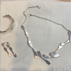 Dolce vita bundle necklace / earrings / bracelet